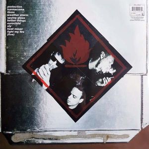 Massive Attack - Protection (Vinyl)