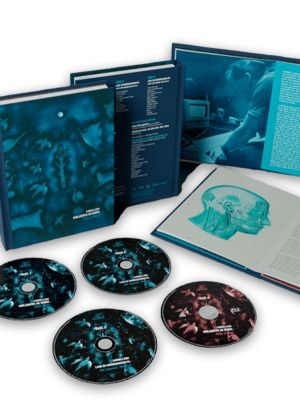 Marillion - Holidays In Eden (Limited Edition Bookformat) (3CD & Blu ray)