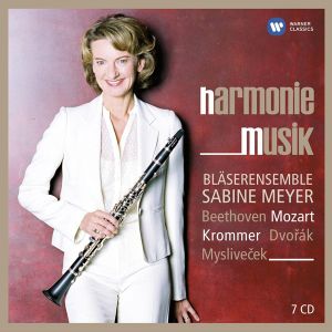 Sabine Meyer - Harmoniemusik (Chamber Music for Wind Ensemble): Beethoven, Mozart, Krommer, Dvorak (7CD box)