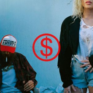Slayyyter (Catherine Slater) - Wor$t Girl In America (CD)